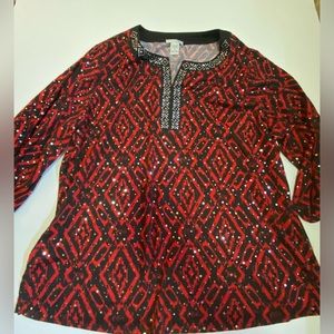 C.D. Daniels Top Size 1x in Red & Black with Silver accents